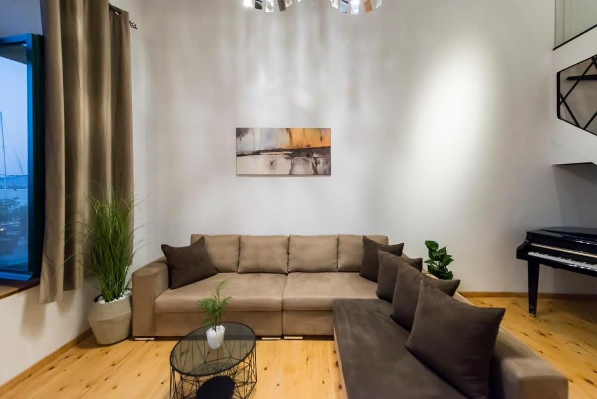 Aigli Seafront Loft-bespoke Design Gem * Kalamata