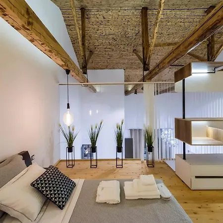 Willa Aigli Seafront Loft-Bespoke Design Gem Kalamata Zewnętrze zdjęcie